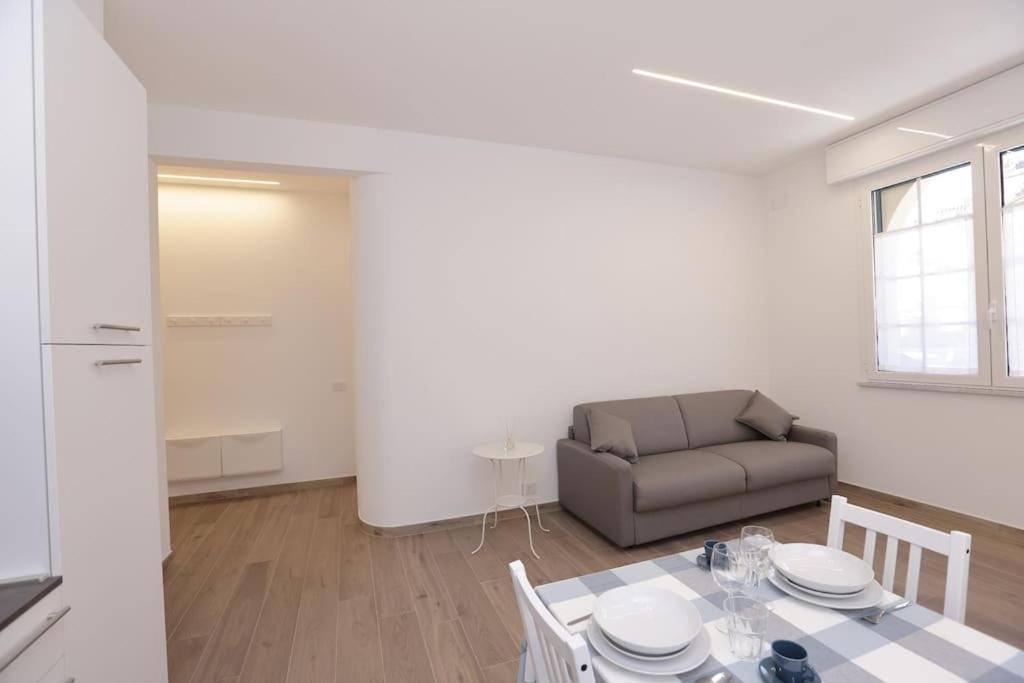 Casa Teresitta A Un Passo Dalla Baia Del Silenzio Σέστρι Λεβάντε Εξωτερικό φωτογραφία